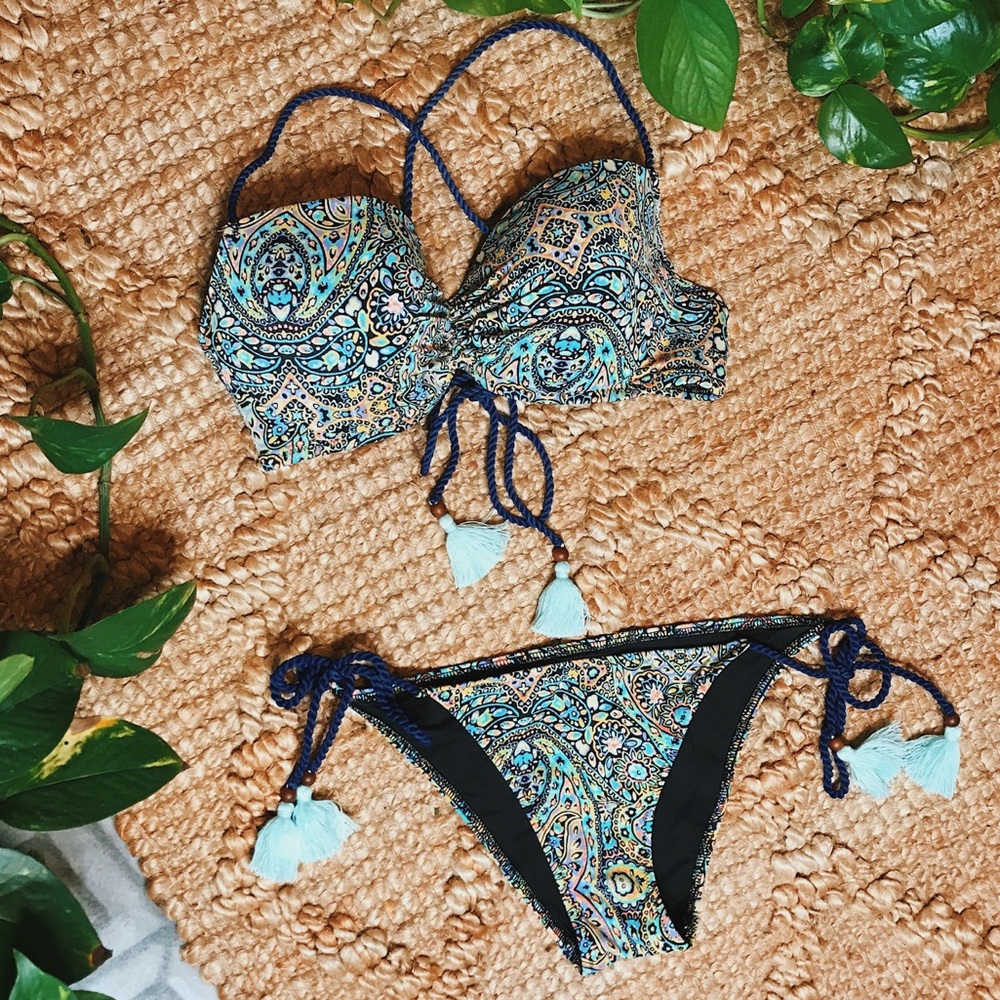 🔥 SALE  Victoria’s Secret bikini swimsuit set